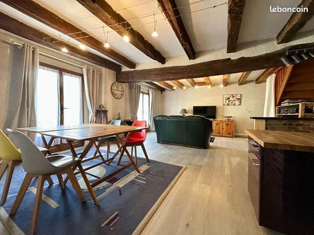 Appartement 7 pièces 116 m²