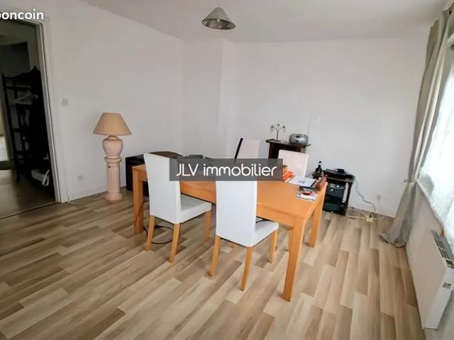Appartement 7 pièces 120 m²