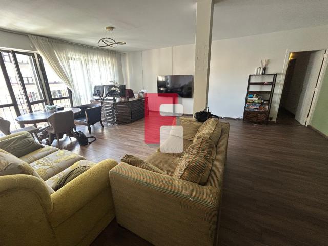 Appartement 7 pièces 122 m²