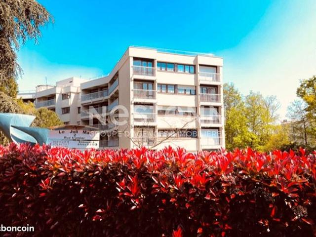 Appartement 7 pièces 127 m²