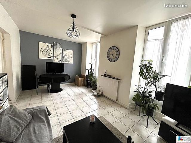 Appartement 7 pièces 130 m²