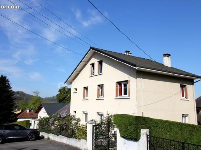 Appartement 7 pièces 130 m²