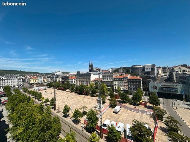 Appartement 7 pièces 131 m²