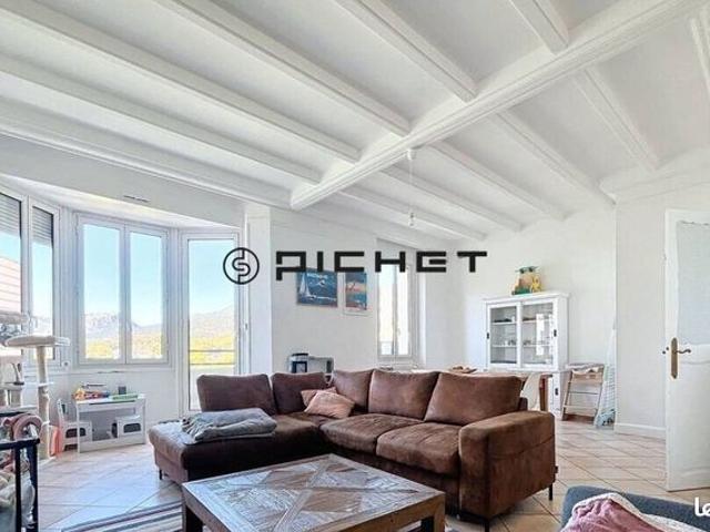 Appartement 7 pièces 132 m²
