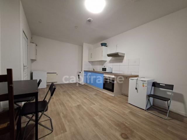 Appartement 7 pièces, 132 m² à louer à Roubaix 59100