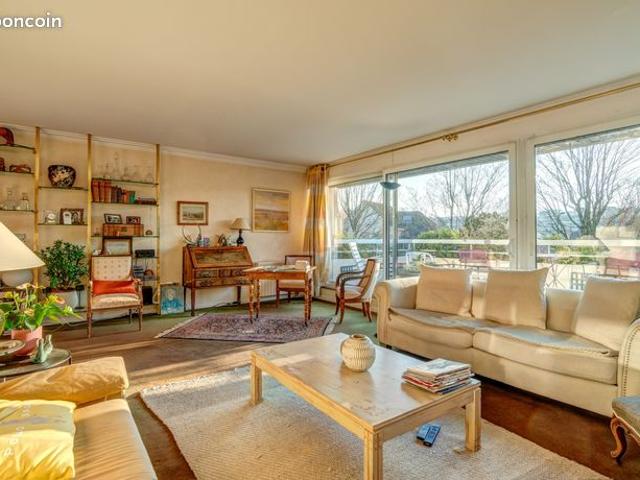 Appartement 7 pièces 134 m²