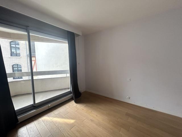 Appartement 7 pièces, 136 m² à louer à Reims 51100