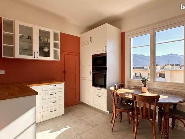 Appartement 7 pièces 140 m²
