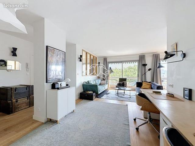 Appartement 7 pièces 141 m²