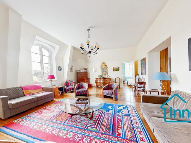 Appartement 7 pièces 143 m²
