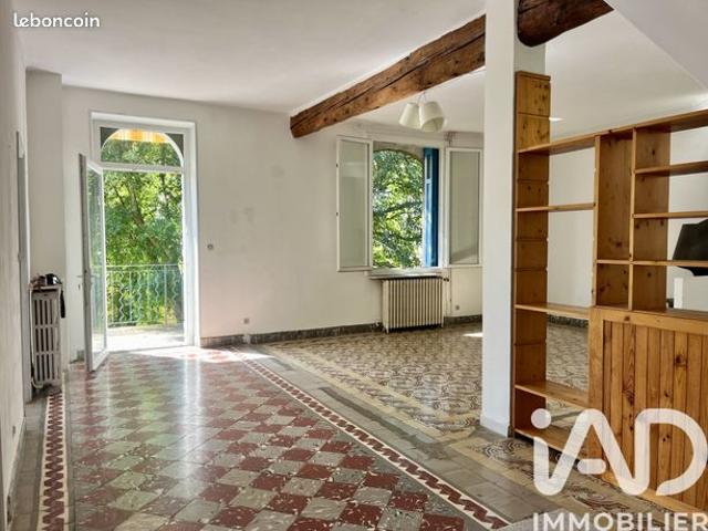 Appartement 7 pièces 145 m²