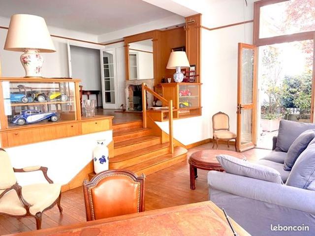 Appartement 7 pièces 148 m²