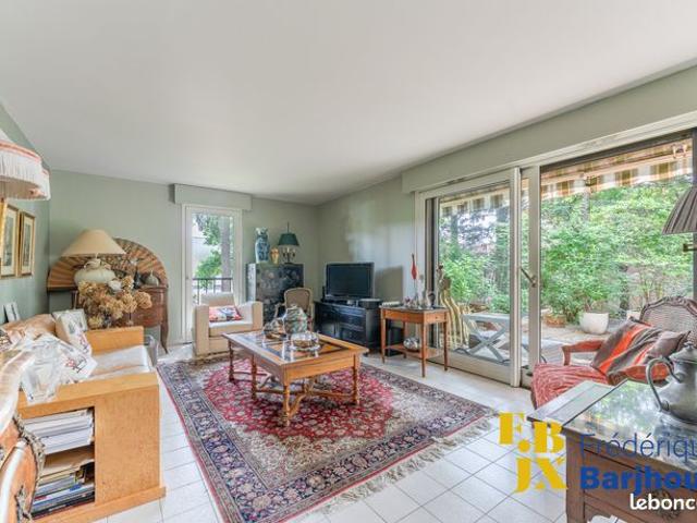 Appartement 7 pièces 148 m²