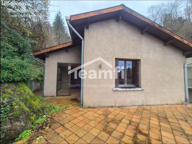 Appartement 7 pièces 149 m²