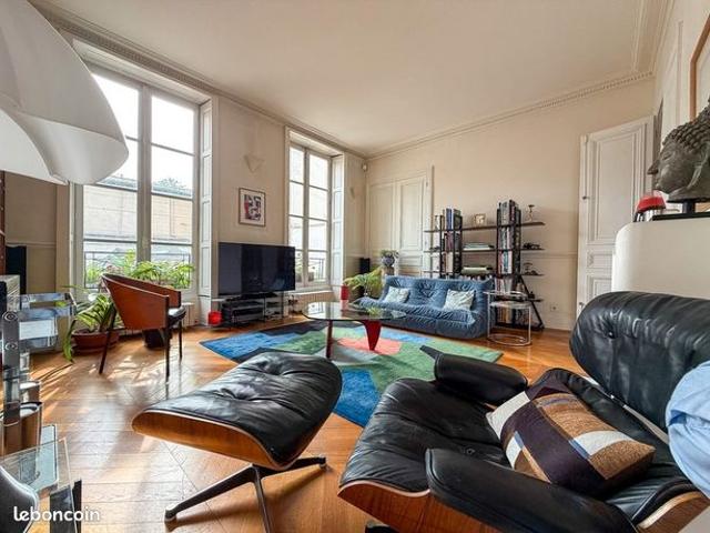 Appartement 7 pièces 152 m²