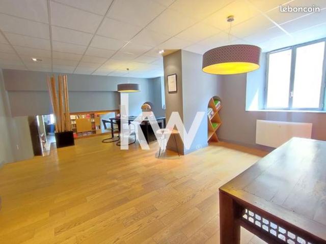Appartement 7 pièces 154 m²