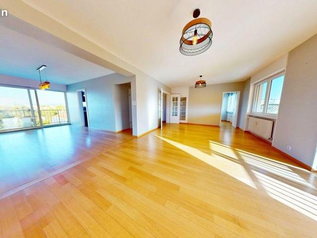 Appartement 7 pièces 155 m²