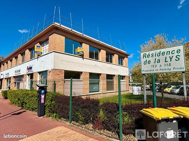 Appartement 7 pièces 156 m²