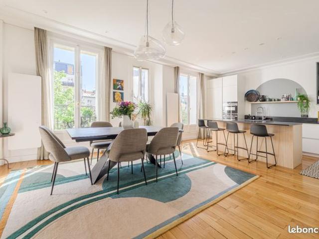 Appartement 7 pièces 157 m²