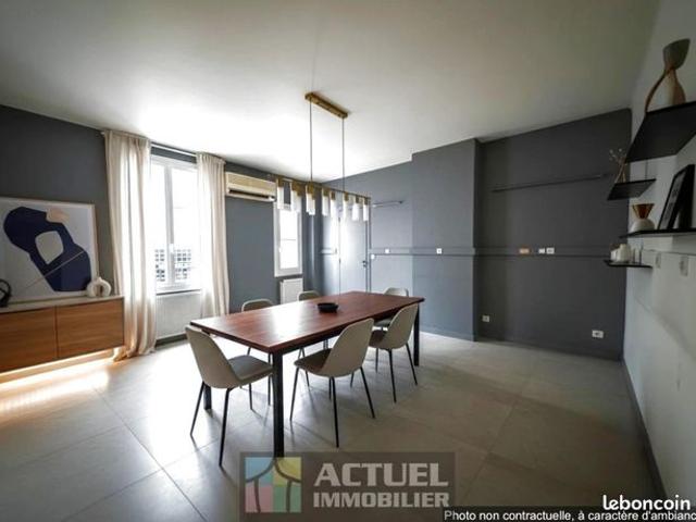 Appartement 7 pièces 160 m²