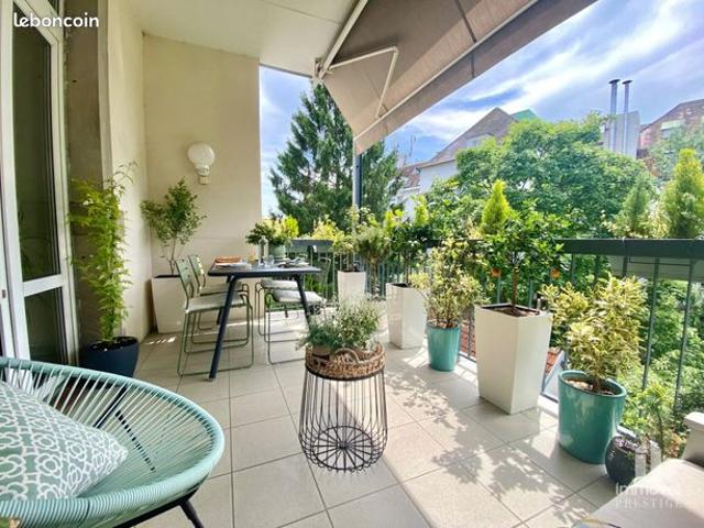 Appartement 7 pièces 161 m²
