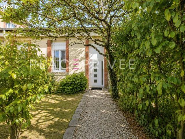 Appartement 7 pièces 161 m²