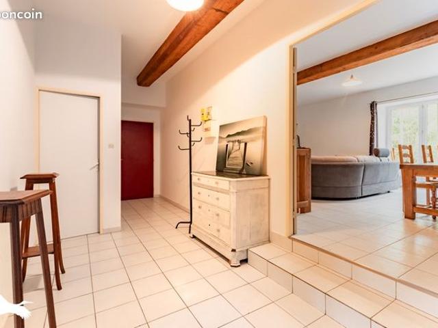 Appartement 7 pièces 161 m²
