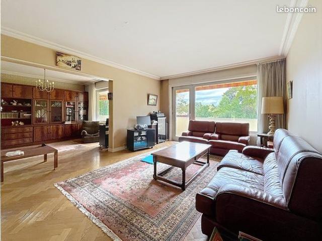Appartement 7 pièces 162 m²