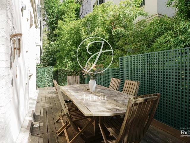 Appartement 7 pièces 162 m²