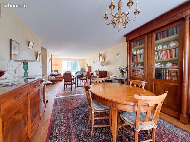 Appartement 7 pièces 164 m²
