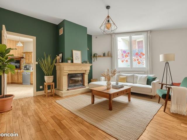 Appartement 7 pièces 164 m²