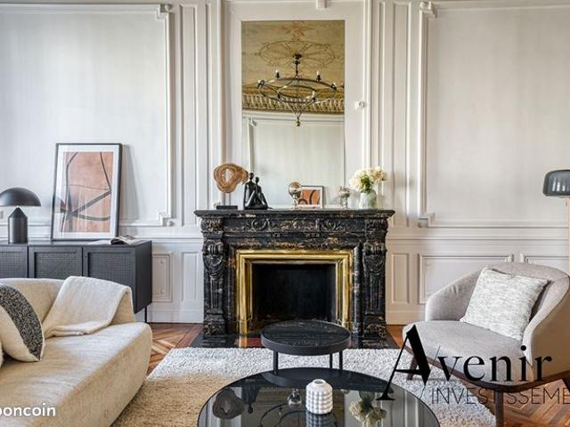 Appartement 7 pièces 165 m²