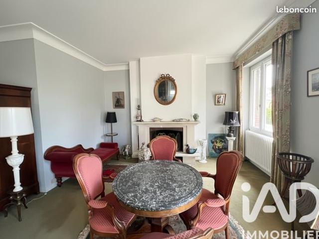Appartement 7 pièces 165 m²