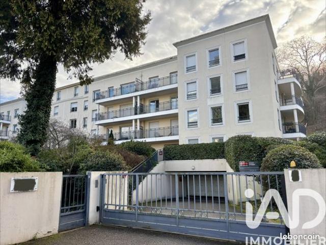 Appartement 7 pièces 166 m²