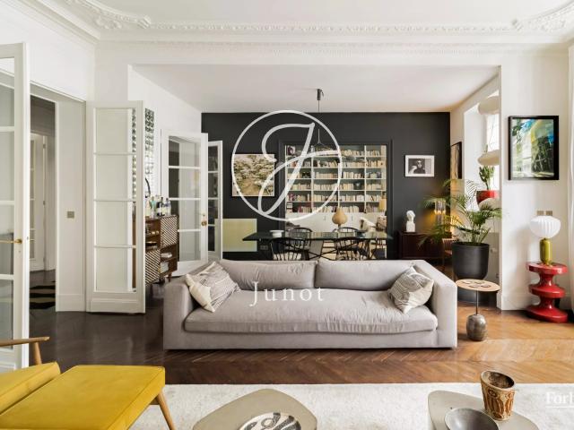 Appartement 7 pièces 166 m²