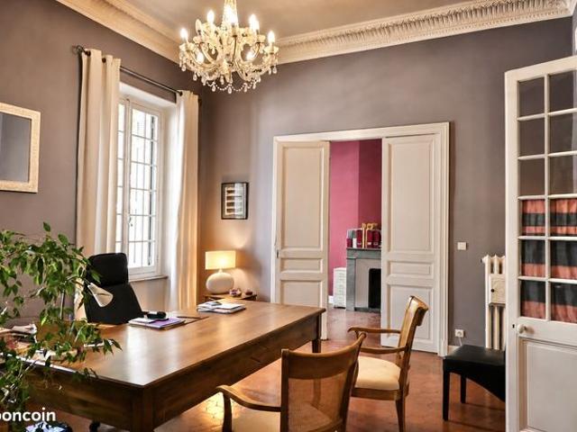 Appartement 7 pièces 169 m²