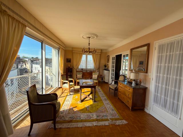 Appartement 7 pièces 169 m²