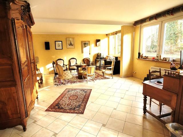 Appartement 7 pièces 170 m²