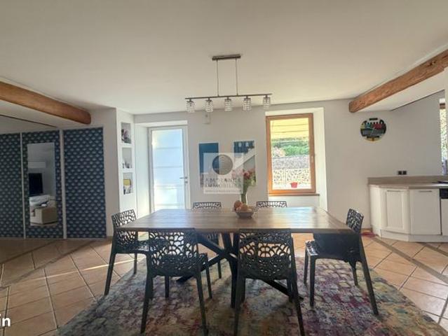 Appartement 7 pièces 173 m²