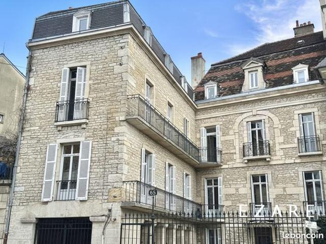 Appartement 7 pièces 173 m²