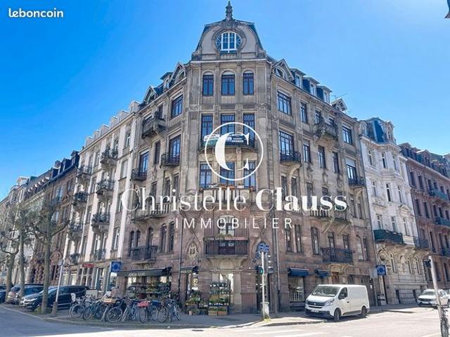 Appartement 7 pièces 176 m²