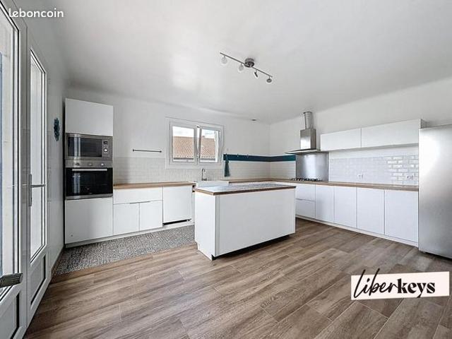Appartement 7 pièces 176 m²