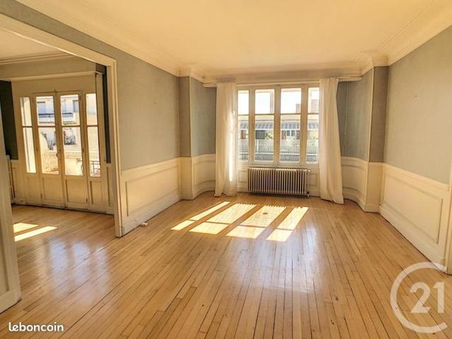 Appartement 7 pièces 177 m²