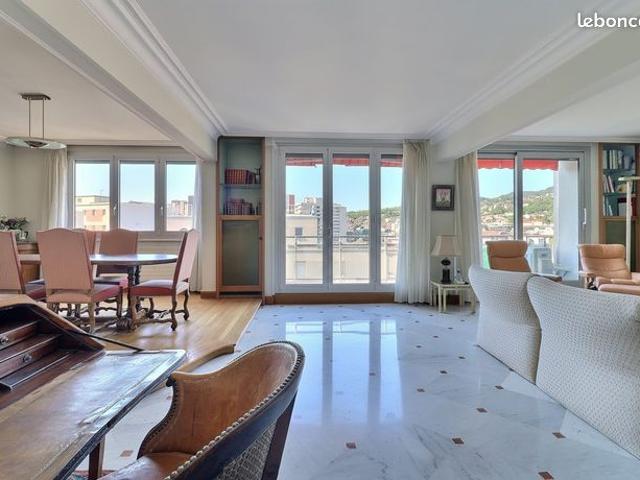 Appartement 7 pièces 178 m²