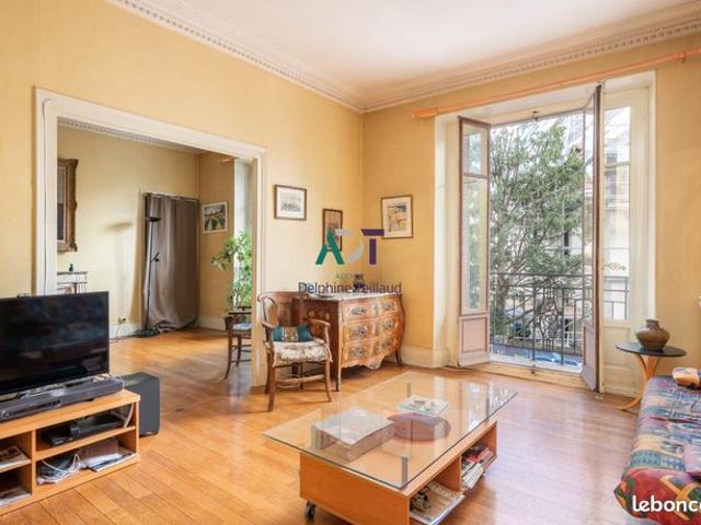 Appartement 7 pièces 179 m²