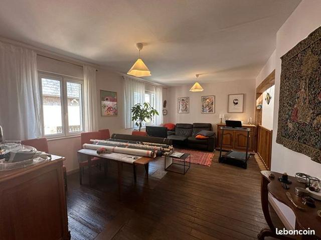 Appartement 7 pièces 180 m²