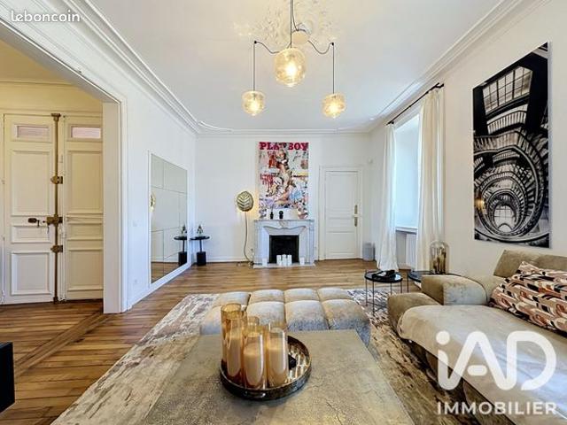 Appartement 7 pièces 180 m²