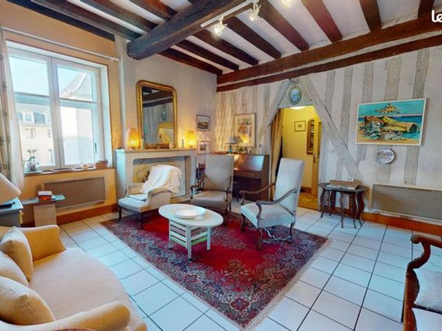 Appartement 7 pièces 180 m²