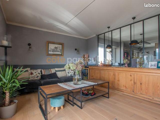 Appartement 7 pièces 180 m²