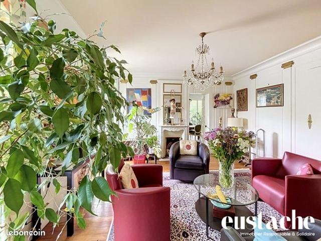 Appartement 7 pièces 183 m²